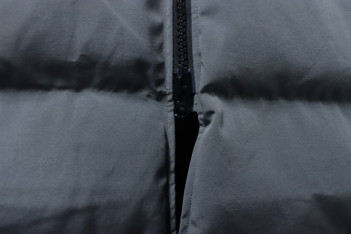 Canada Goose Mystique Parka Classic Long Disc Graphite