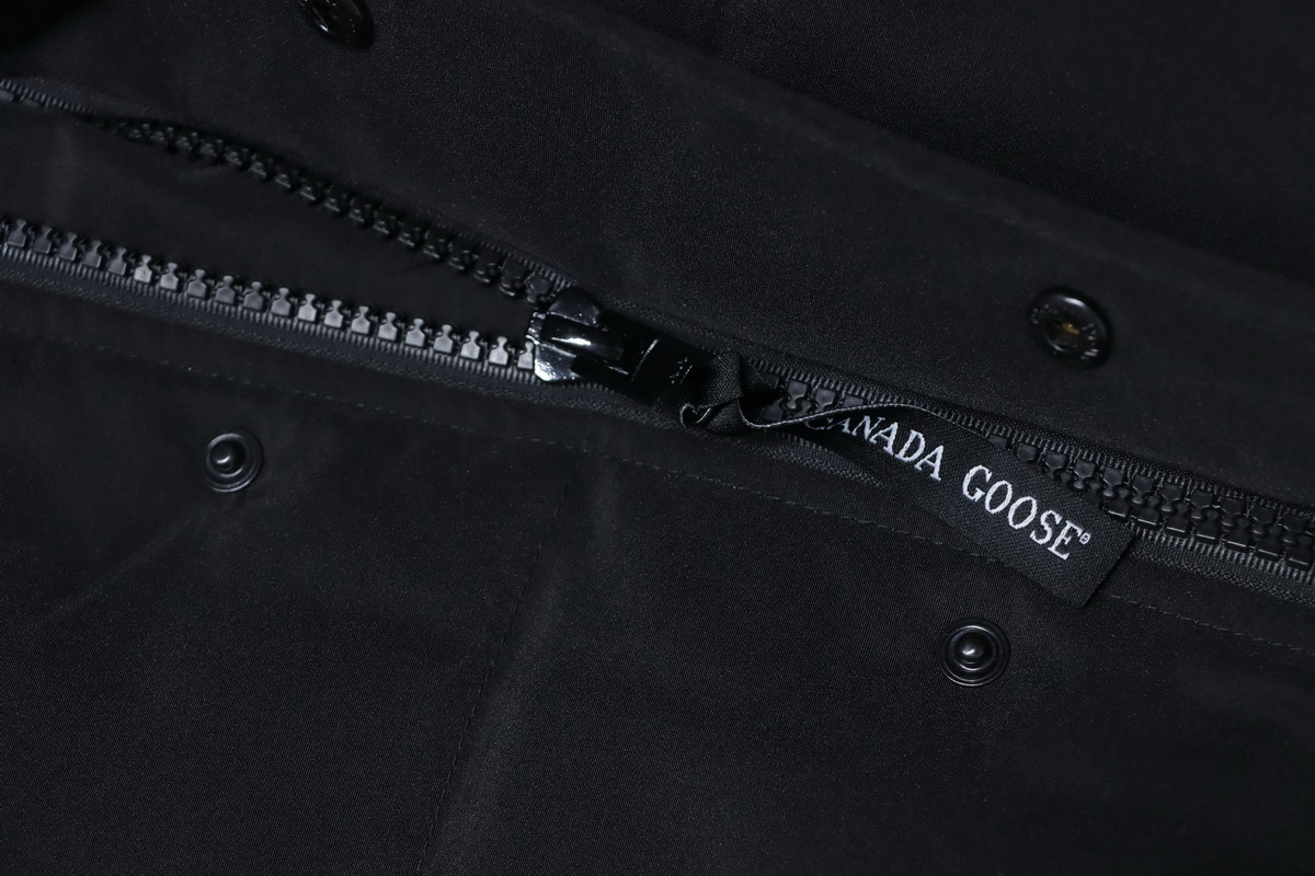 Canada Goose MacMillan Parka Black Down Jacket With Gray Label