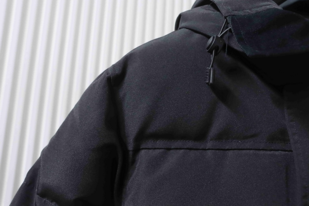 Canada Goose MacMillan Parka Black Down Jacket With Gray Label