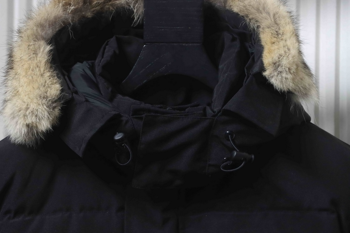 Canada Goose Wyndham Parka Classic Disc Black