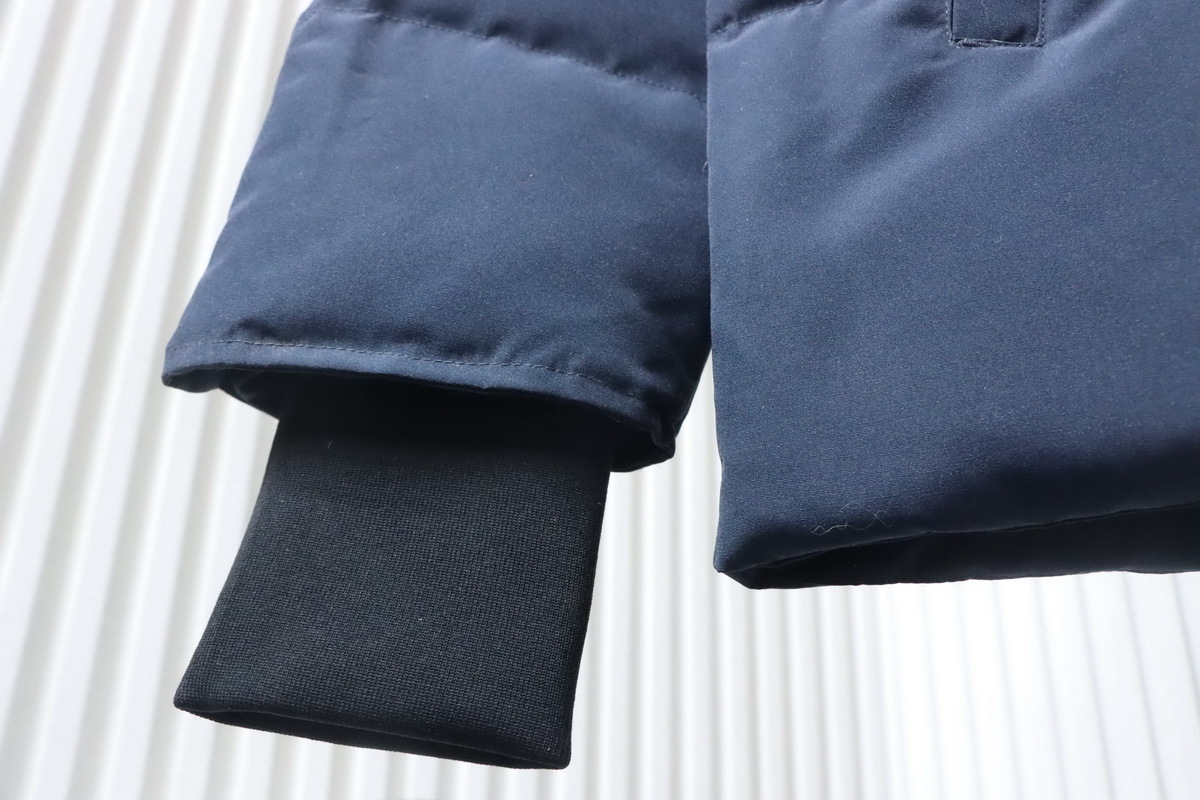 Canada Goose Wyndham Parka Classic Disc Dark Blue