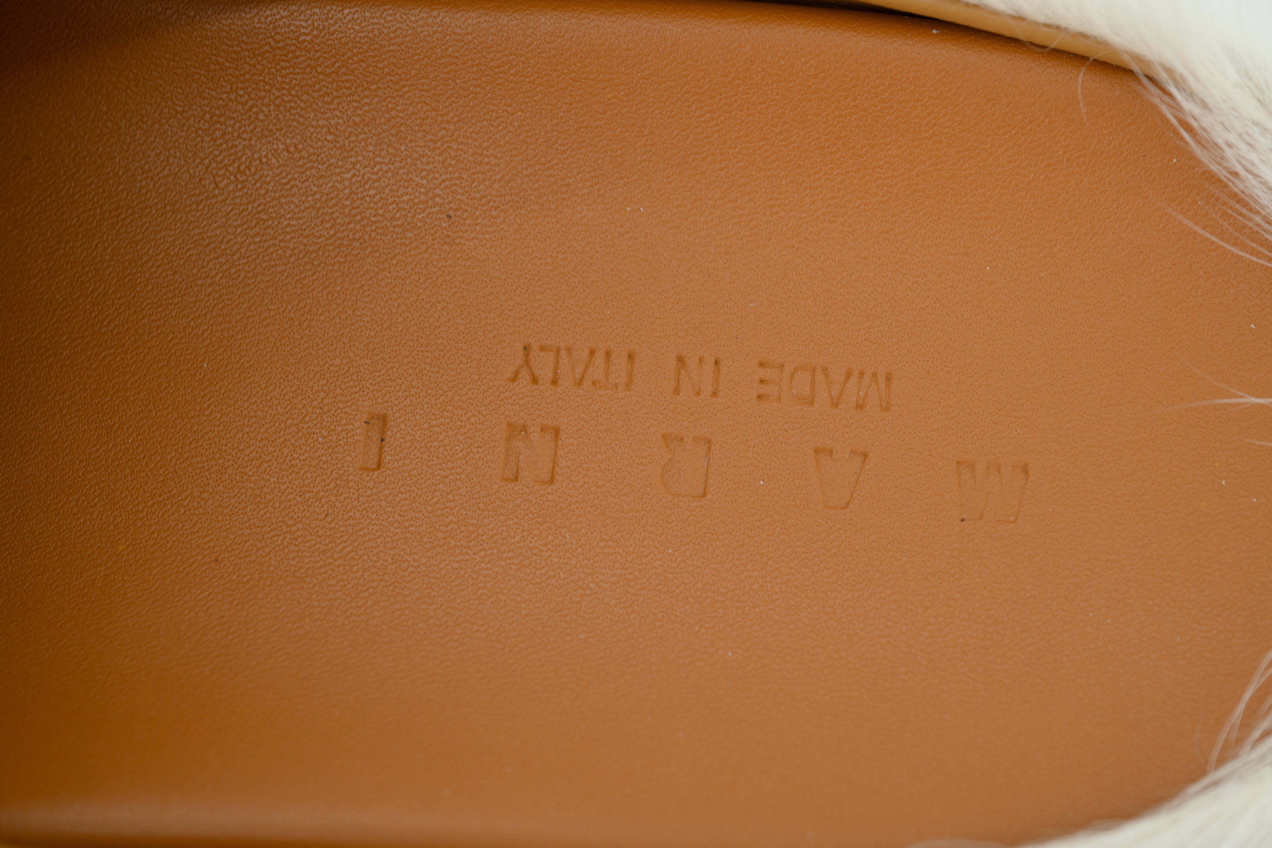 Marni Long-hair Calfskin Fussbett Sabot White