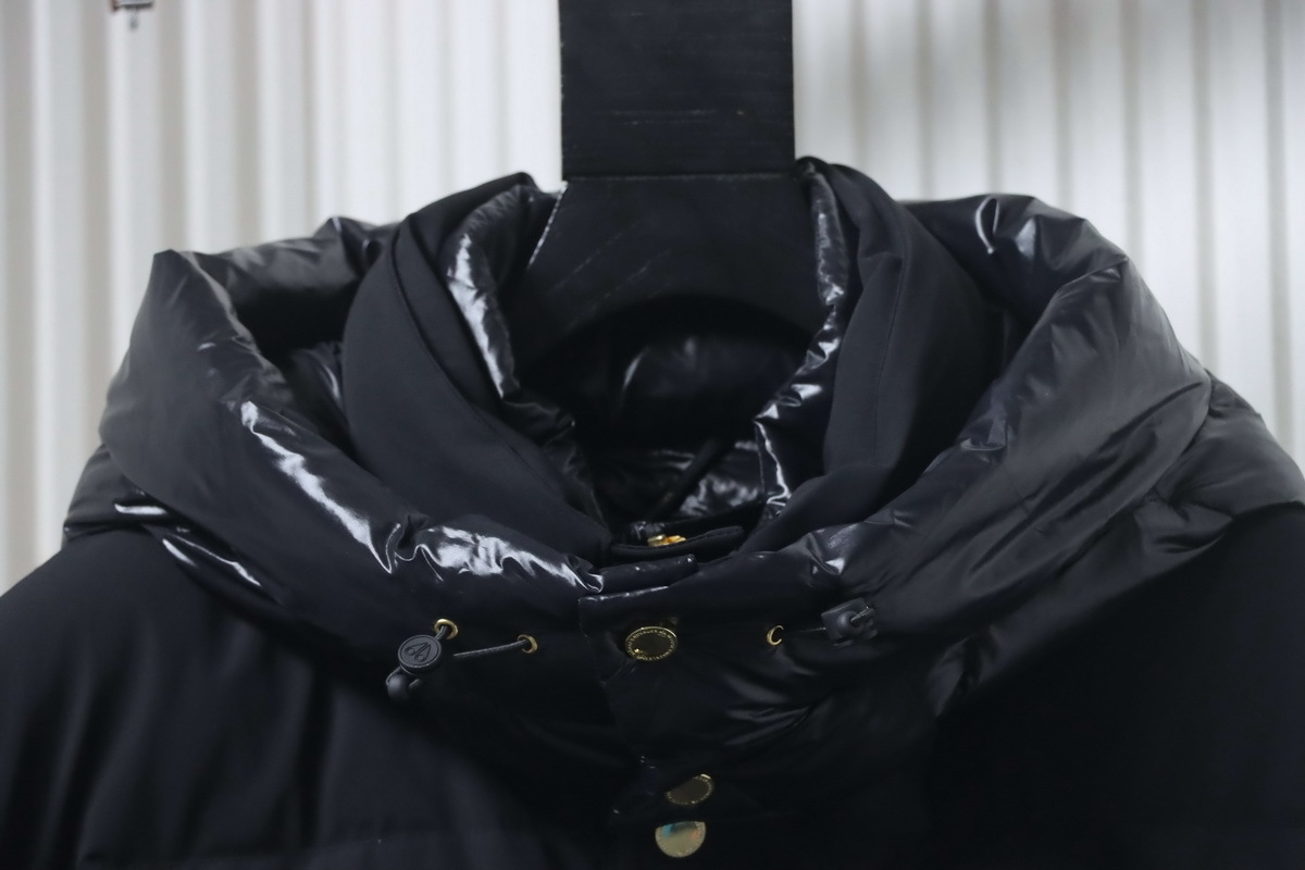 Moose Knuckle Gold Series Nyluxe Suthep Jacket #34-Black