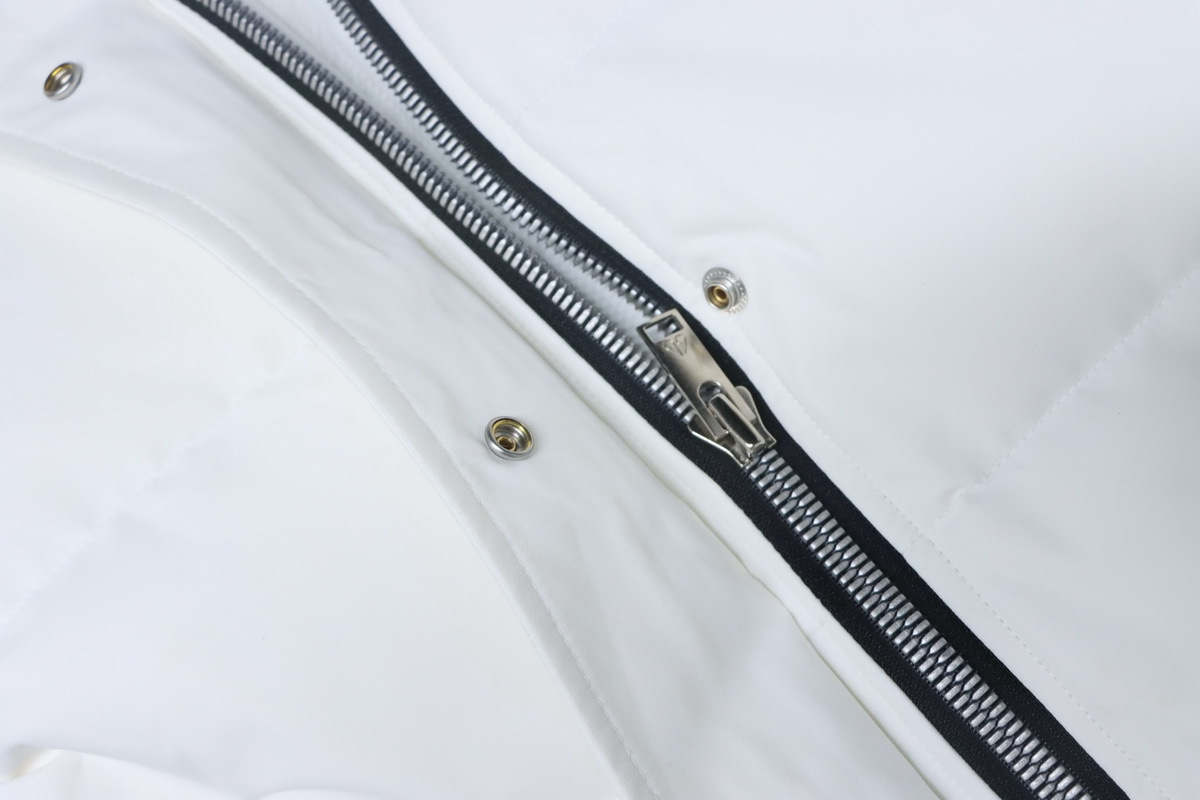 Moose Knuckles Cloud 3Q Down Puffer Jacket White