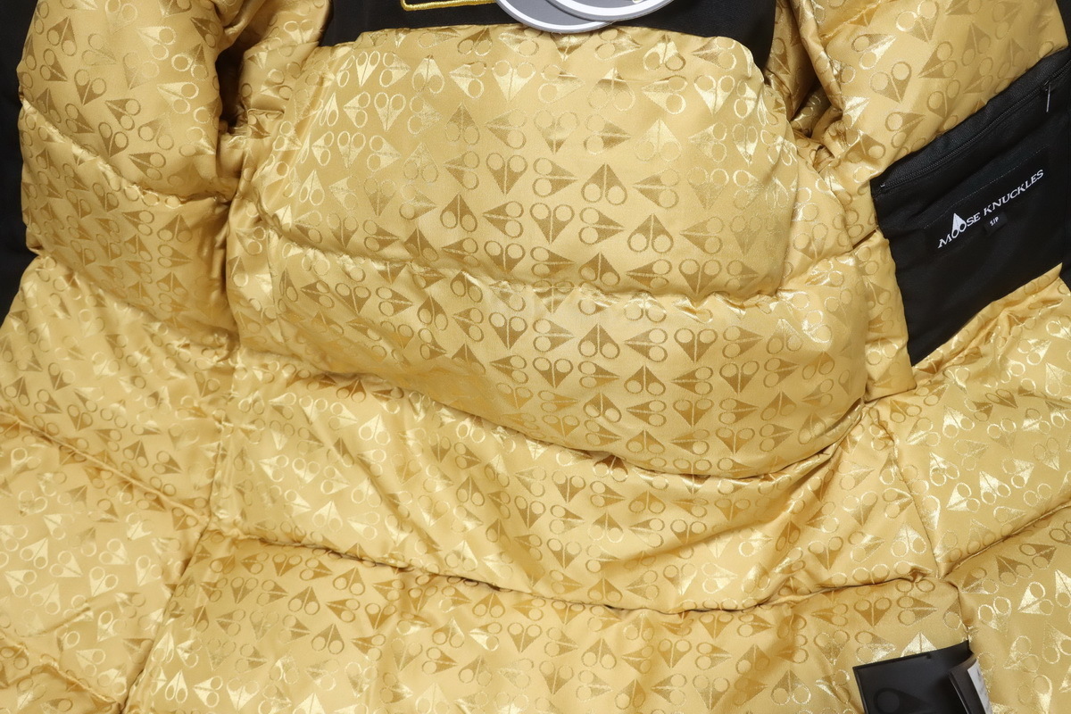 Moose Knuckles Gold Capsule Grand Metis Mid-length Down Parka #01-Black