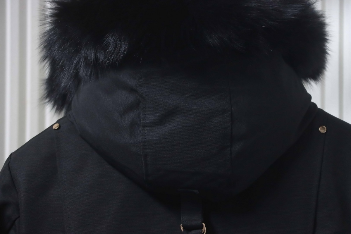 Moose Knuckles Gold Capsule Grand Metis Mid-length Down Parka #01-Black