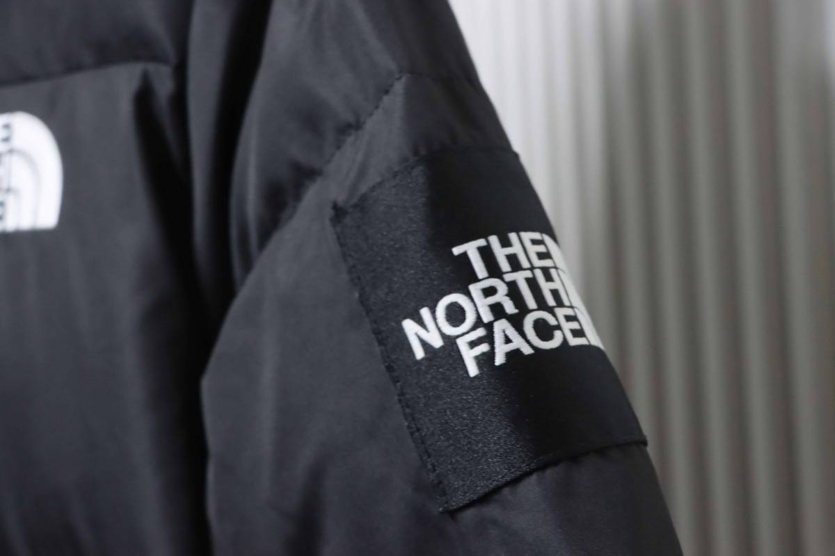 The North Face Long Nuptse Parka Black