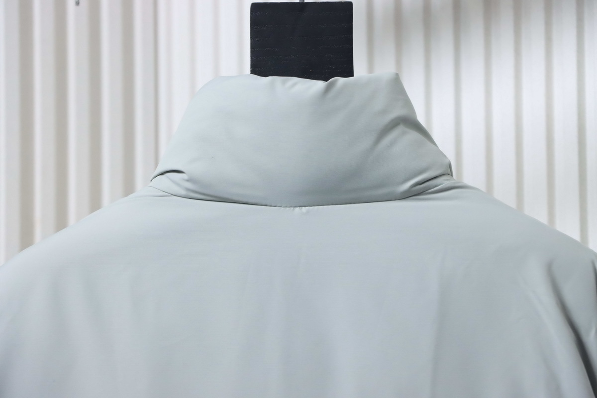 The North Face 1992 Armband 30th Anniversary Limited Edition Down Jacket "Cloud White"