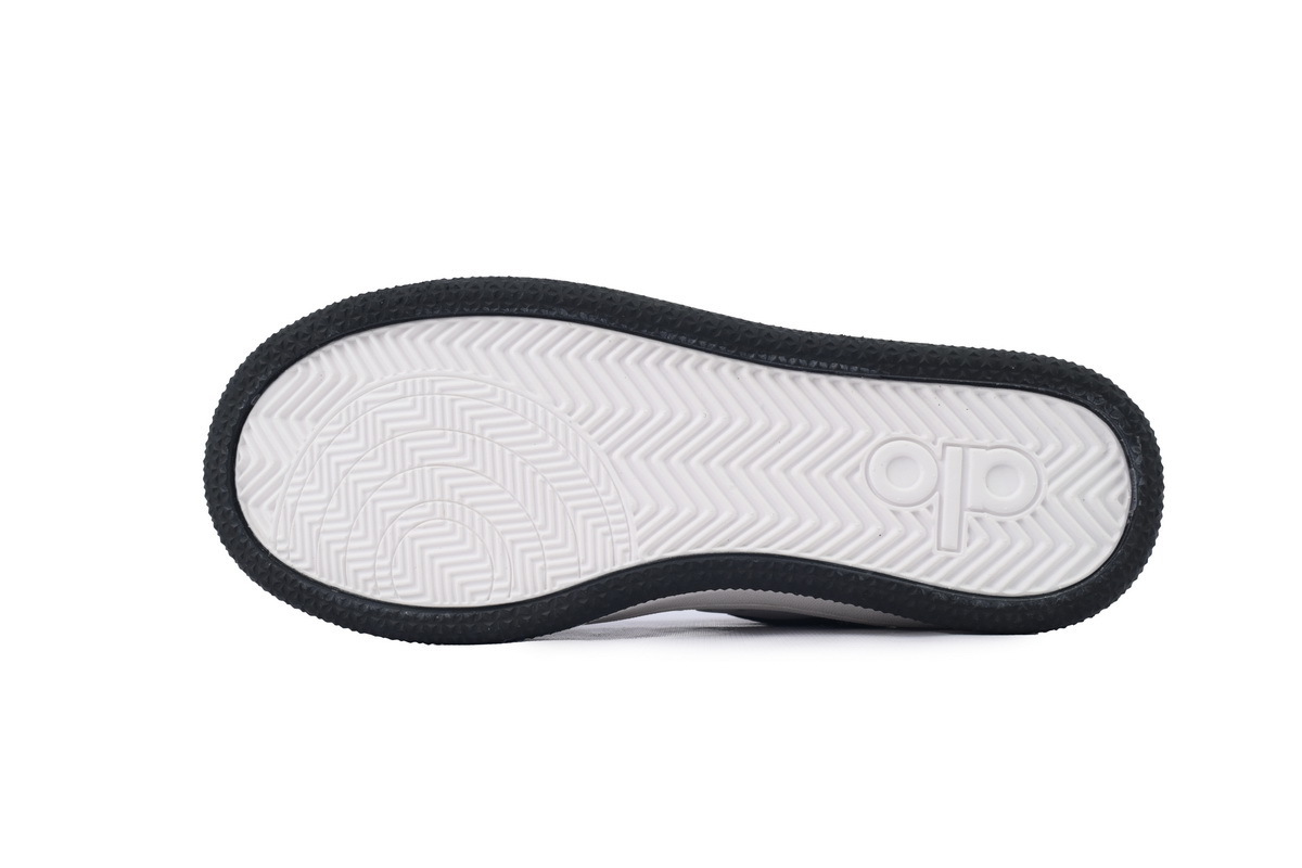 ALO Recovery Mode Sneakers Black And White