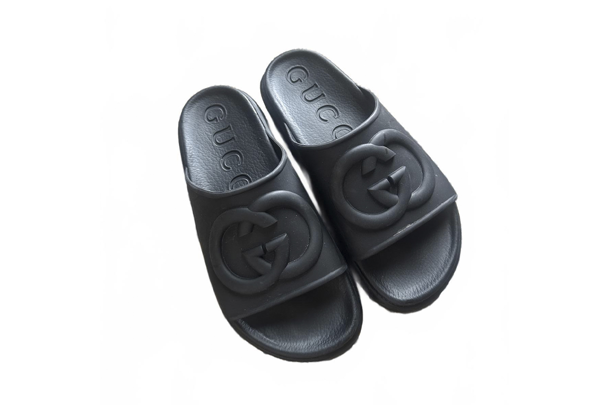 GUCCI Miami Rubber Platform Slides Black