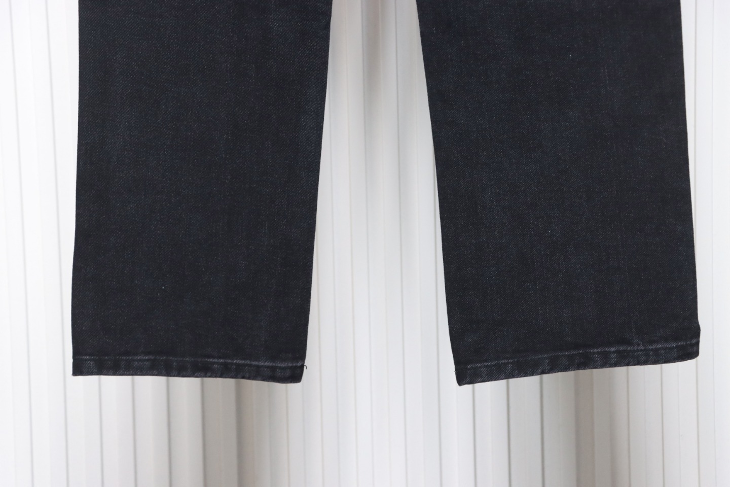 Balenciaga Letter-print Multi-label Jeans Black