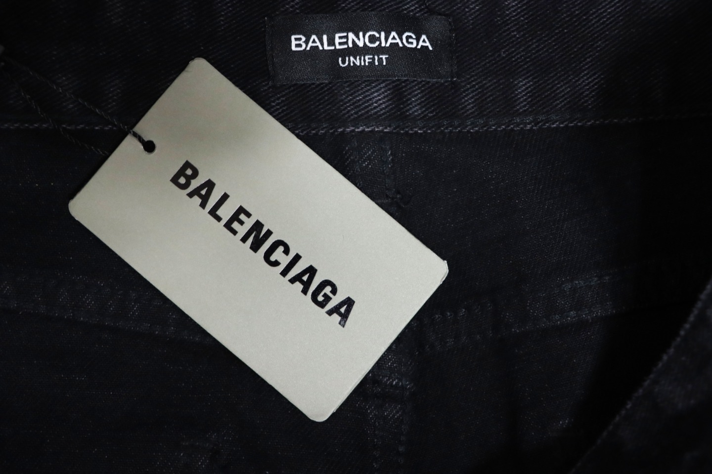 Balenciaga Letter-print Multi-label Jeans Black