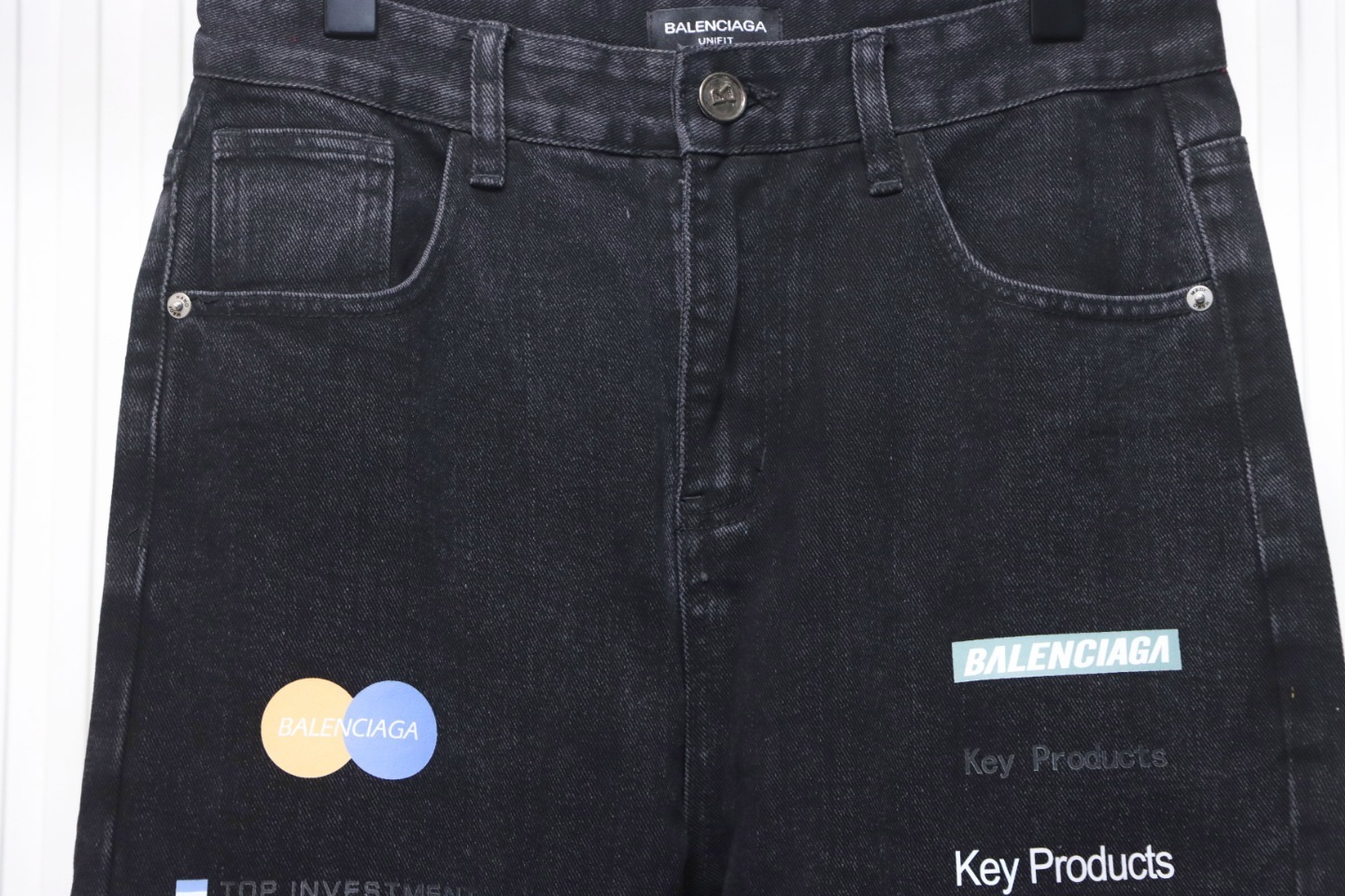 Balenciaga Letter-print Multi-label Jeans Black