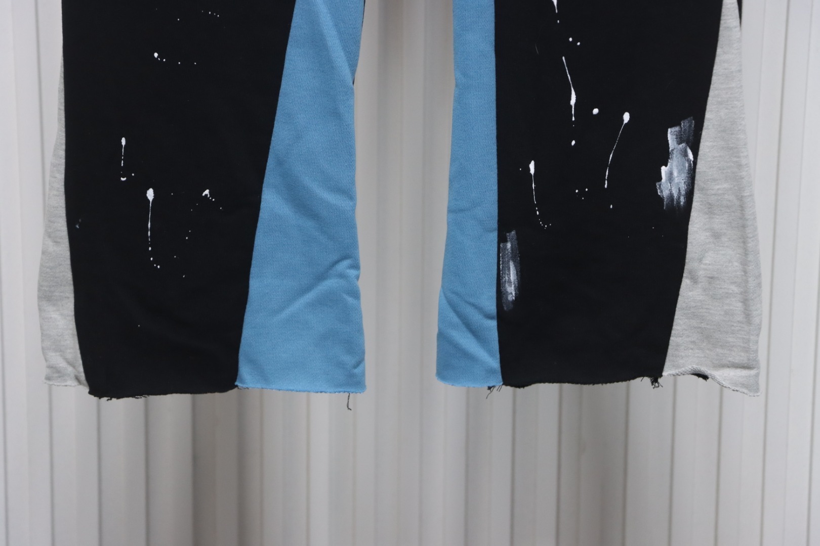 Gallery Dept Graffiti Splatter Sweatpants Black Blue
