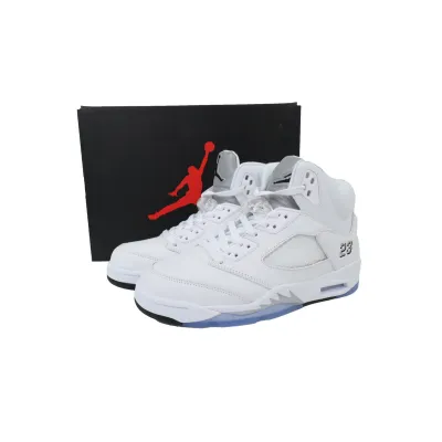 Air Jordan 5 Retro White Metallic HQ7978-103 02