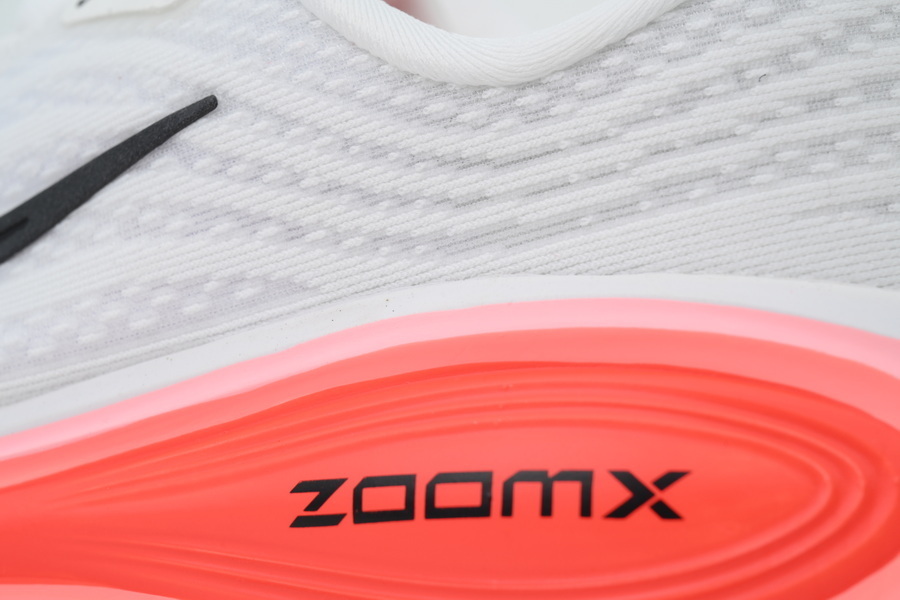 Nike Zoom Vomero Plus Extra Wide 'White Bright Crimson Black' IH3251-100