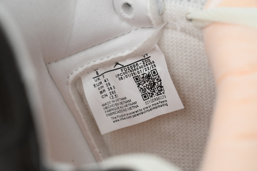 Air Jordan 1 Retro High OG 'Light Madder Root' FD2596-200