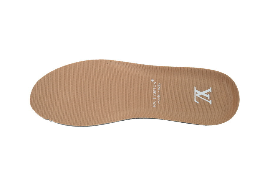 LV BUTTERSOFT Sneaker Lambskin/Plain Calf x Nigo Dark Green