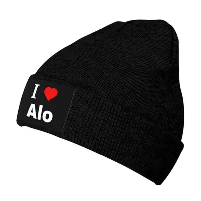 Alo Yoga Notable Beanie 'I love Alo’ Black 02