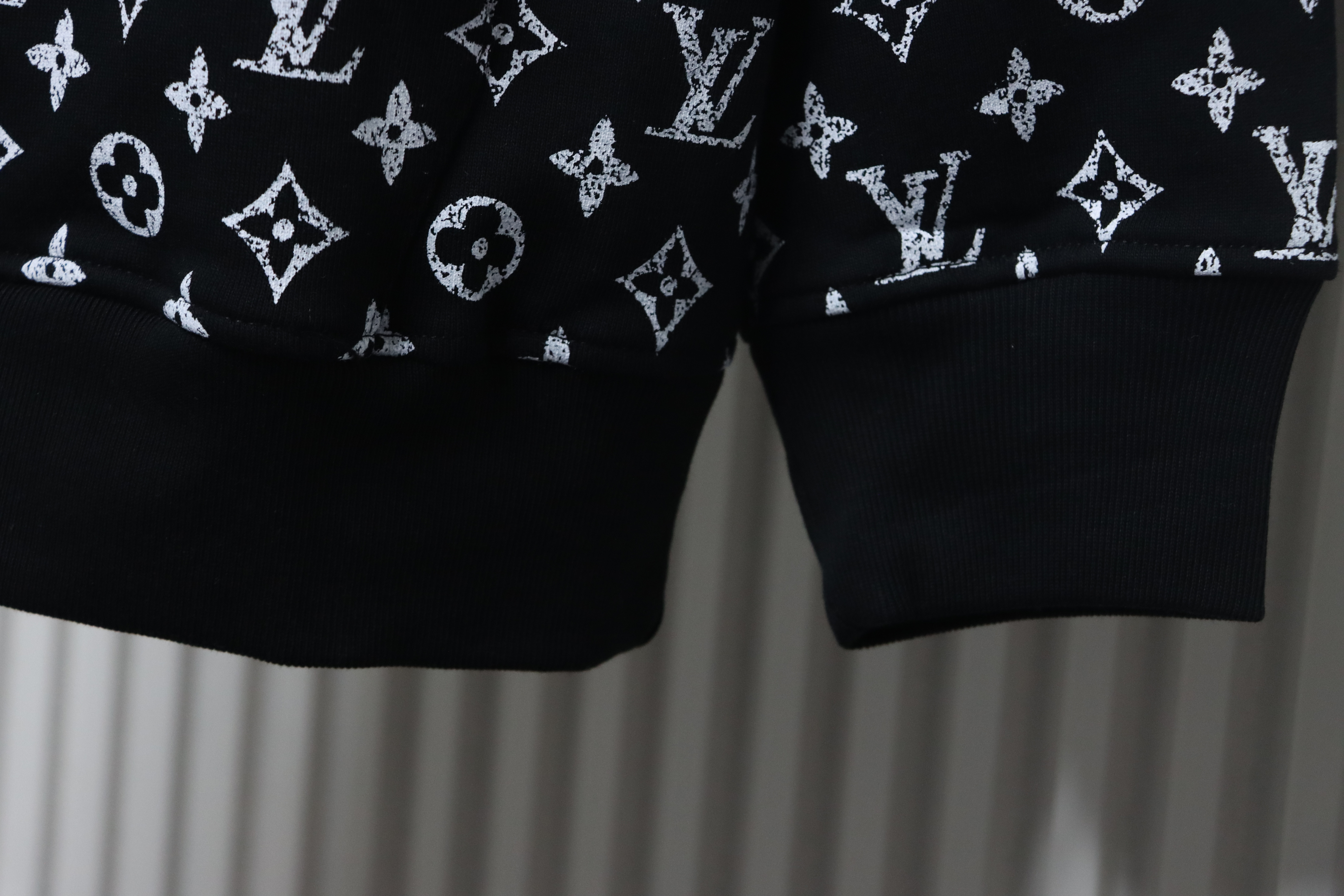 Louis Vuitton Classic Gradient Logo Print Hoodie Black