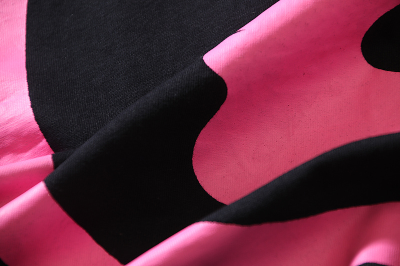 Hellstar Classic Pink Logo Black T-shirt With Hot-fix Rhinestones #6753