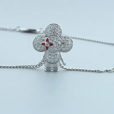 Louis Vuitton LV Sunflower Silver Necklace With Zircon 02