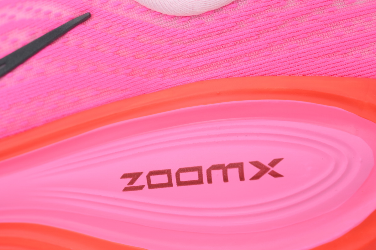 Nike Zoom Vomero Plus 'Hyper Pink' HV8154-604