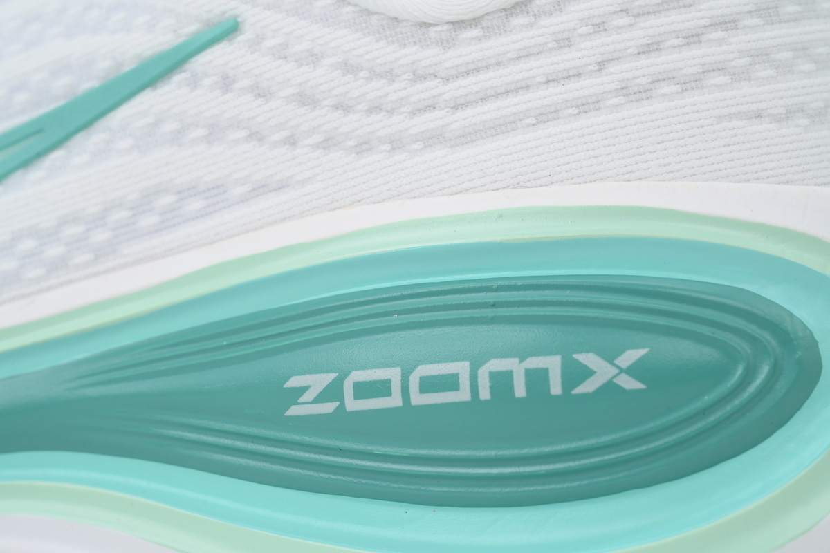 Nike Zoom Vomero Plus 'White Bleached Turquoise' HV8154-100