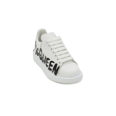 Alexander McQueen Oversized Graffiti White Black 02