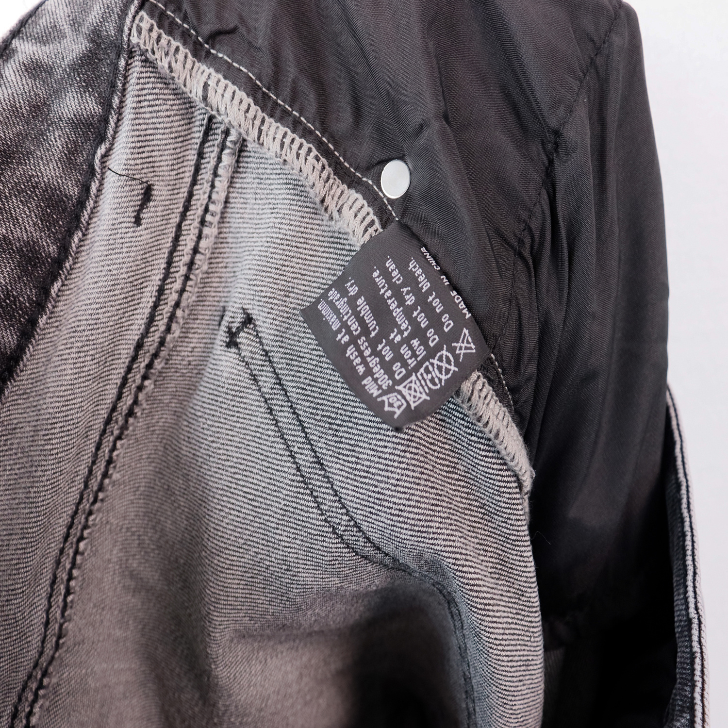 Godspeed Casual Comfort Holes Straight Jeans #8211 Smoky Gray