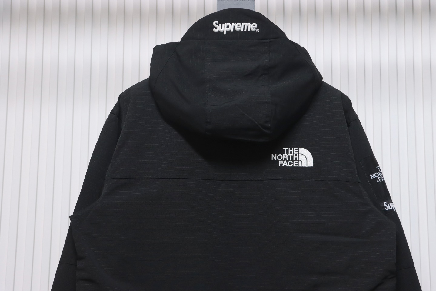Supreme x The North Face Expedition Jacket Black