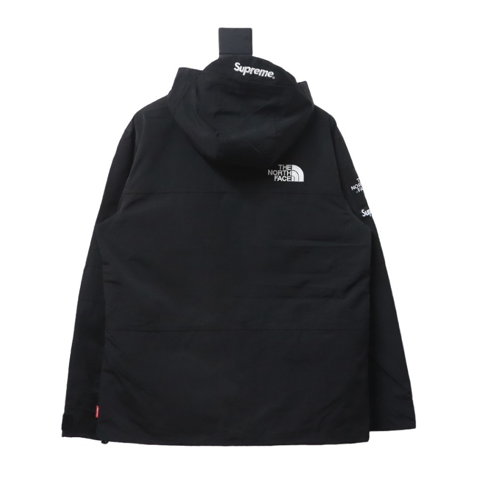 Supreme x The North Face Expedition Jacket Black