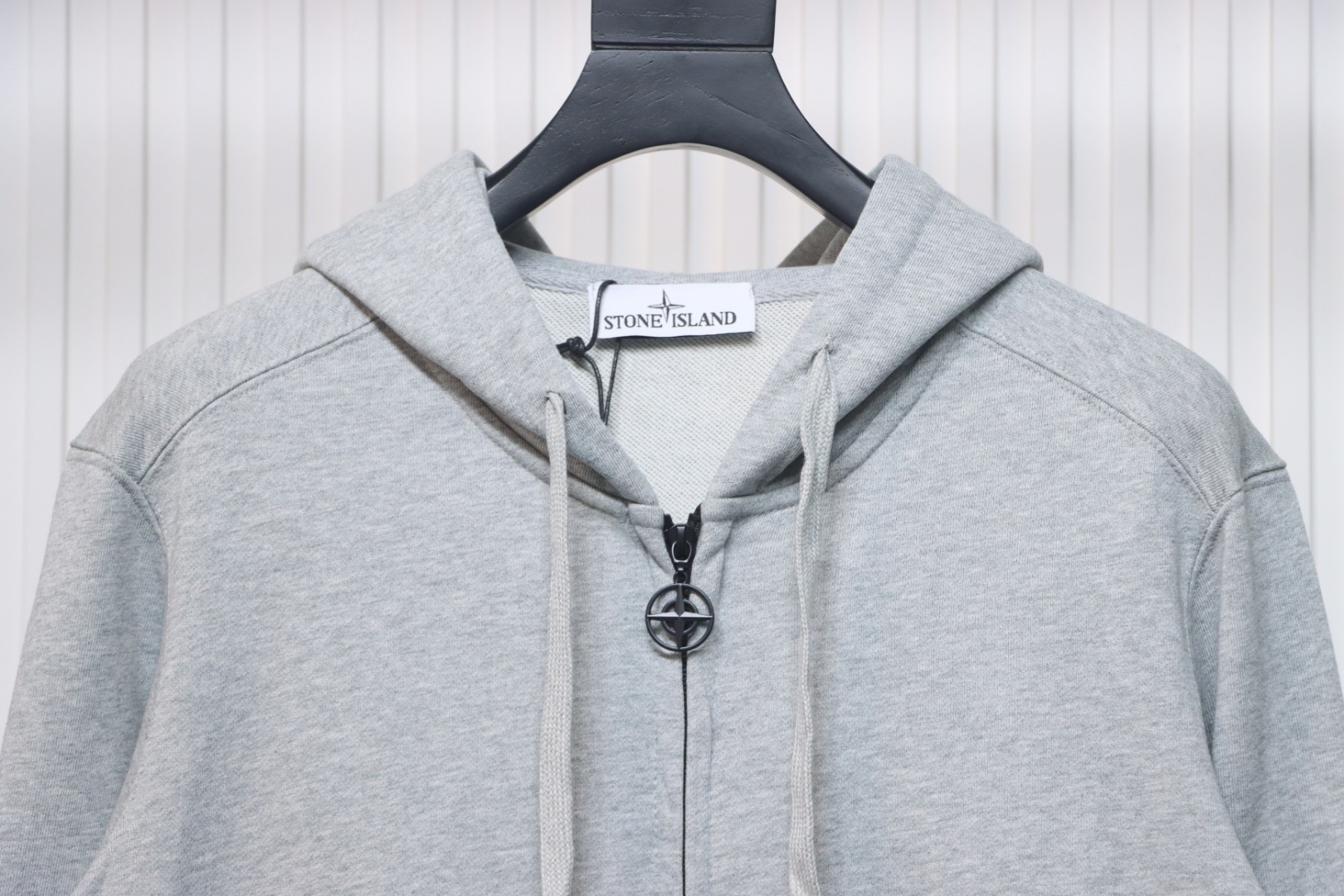 Stone Island Classic Logo Sleeve Patch Zipper Hoodie Gray