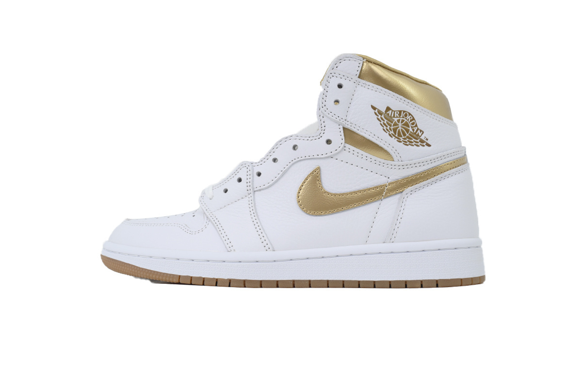Air Jordan 1 Retro High OG 'Metallic Gold' FD2596-107