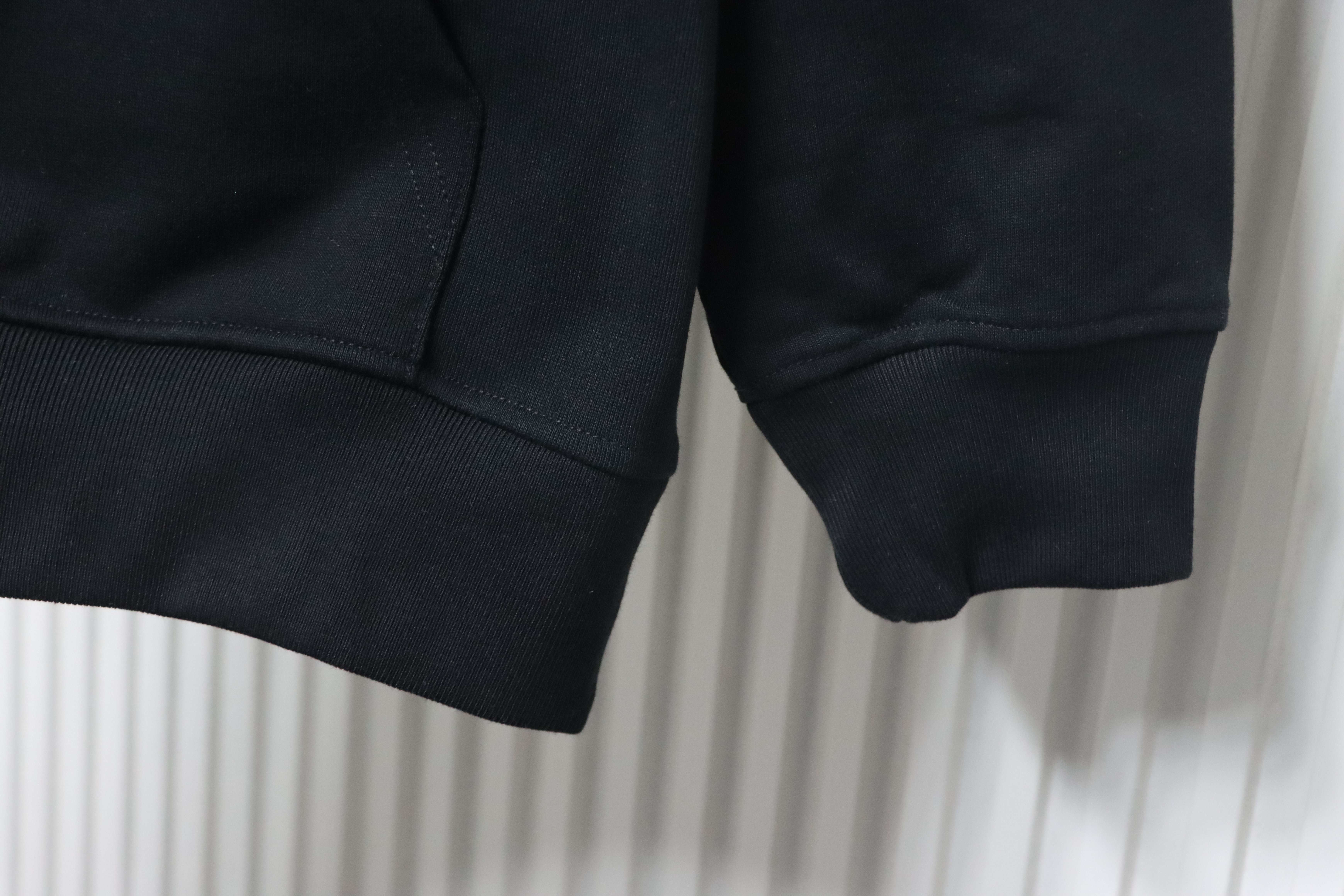 Gucci Musical Note Signature Logo Letter Embroidered Hoodie Black