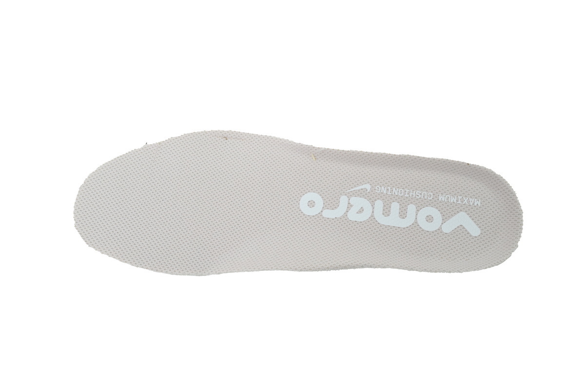 Nike Vomero Plus Pinkish White HV8154-603