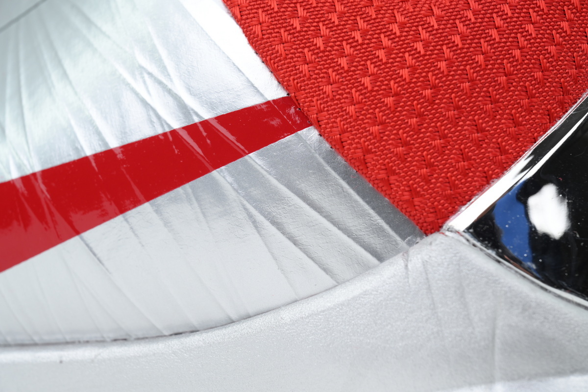 Caitlin Clark x Nike Zoom Kobe 6 Protro 'Rookie of the Year' IV2712-001