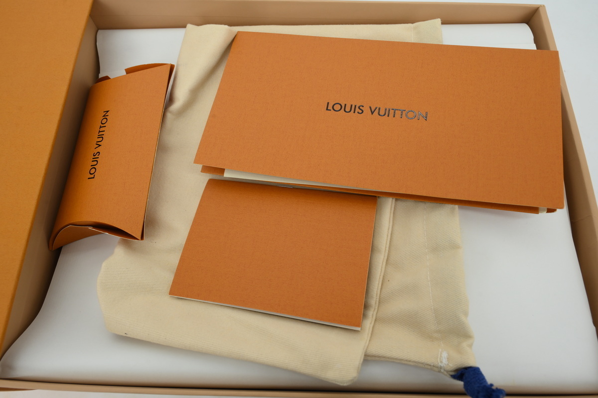 Louis Vuitton Trainer 54 Green Embossed