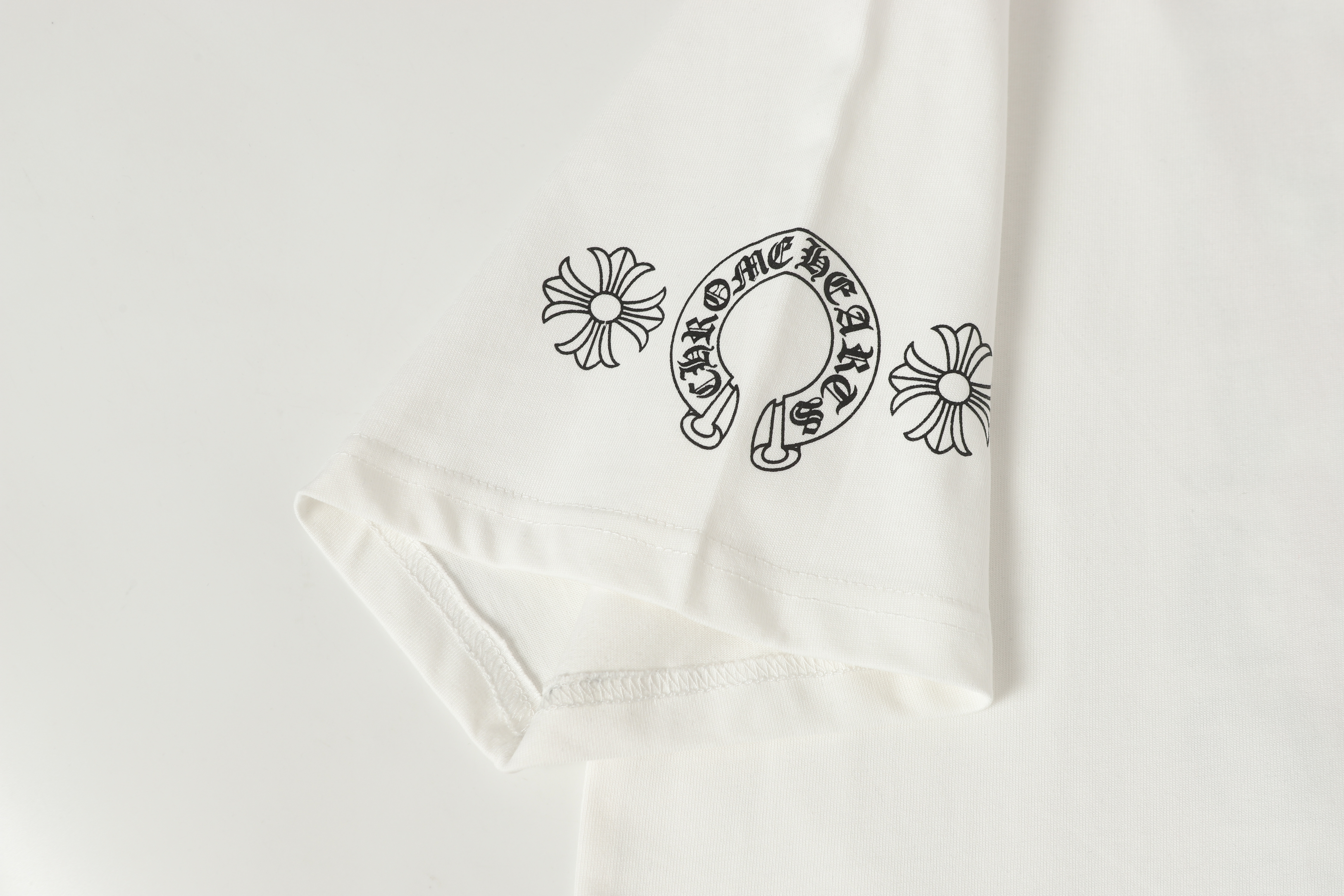 Chrome Hearts T-shirt #2204 Black/White