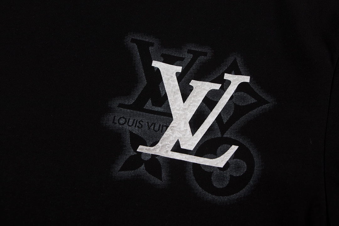 Louis Vuitton T-shirt W2627 Black/White