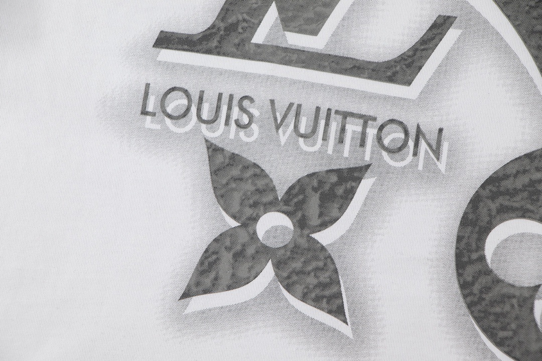 Louis Vuitton T-shirt W2627 Black/White