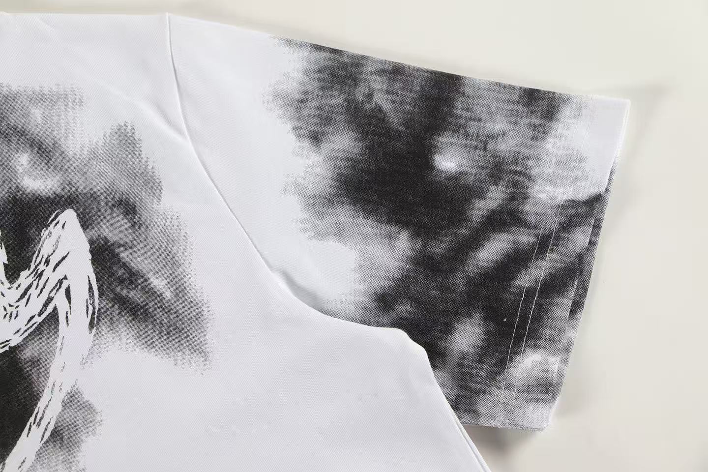 Louis Vuitton T-shirt Z034 Black/White/Gray