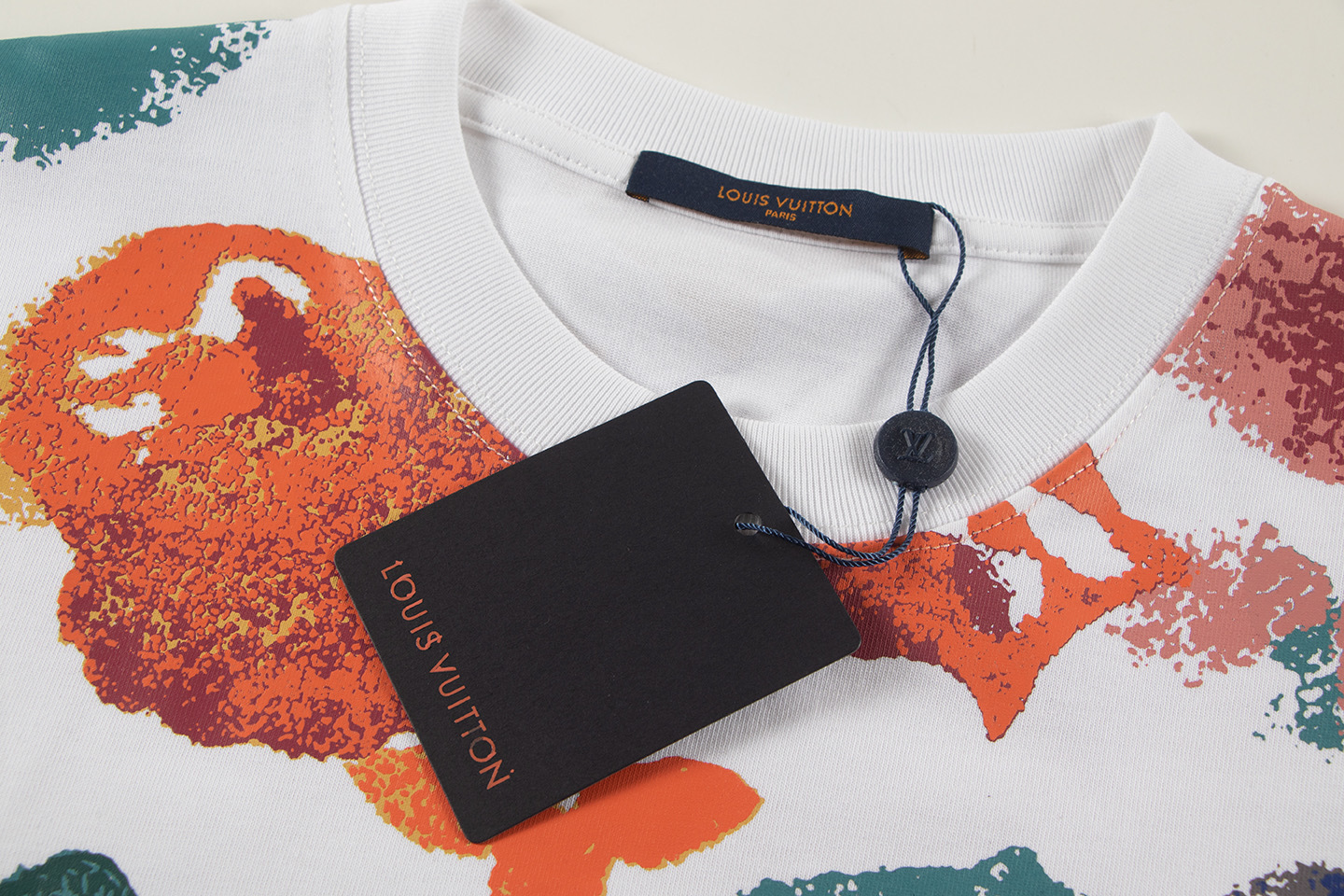 Louis Vuitton T-shirt W2588 Black/White