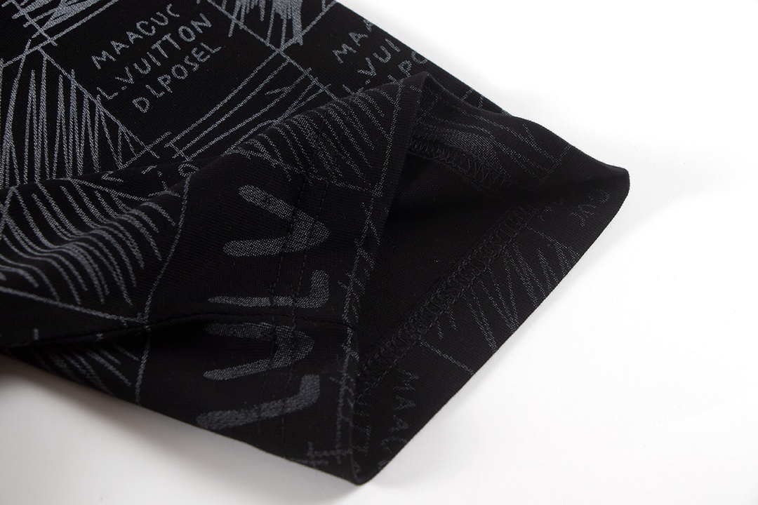 Louis Vuitton T-shirt W2644 Black/White