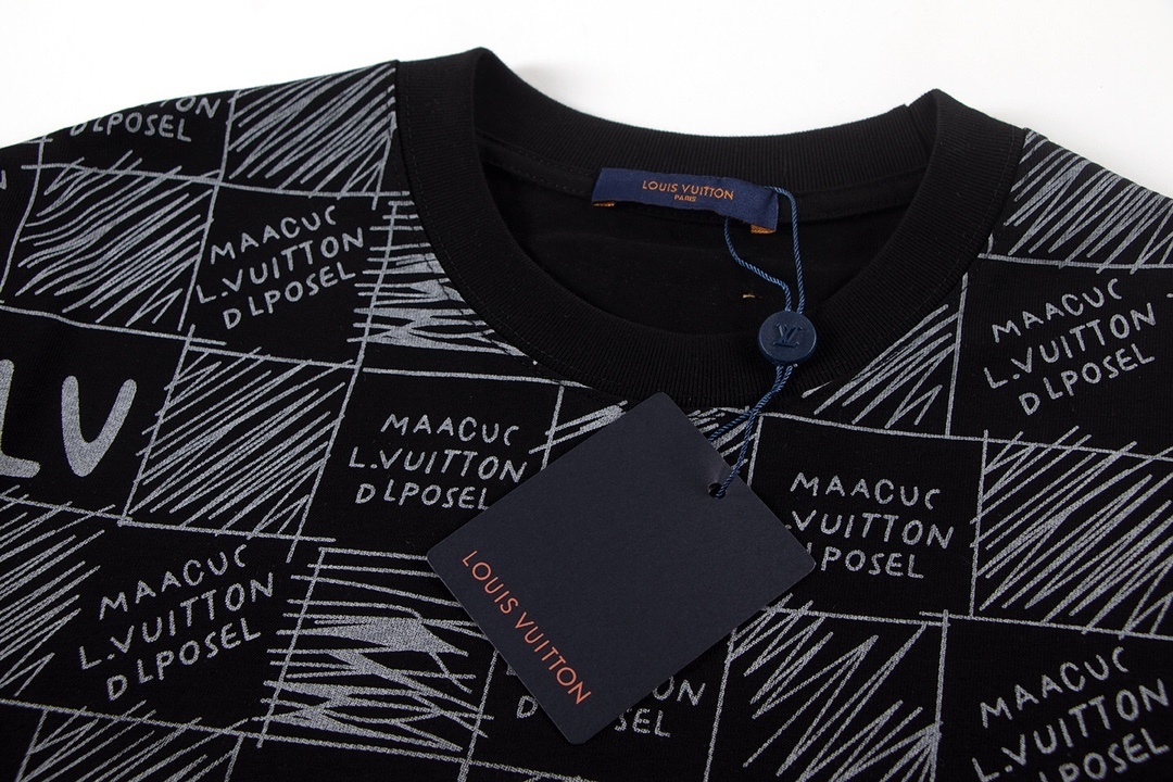 Louis Vuitton T-shirt W2644 Black/White