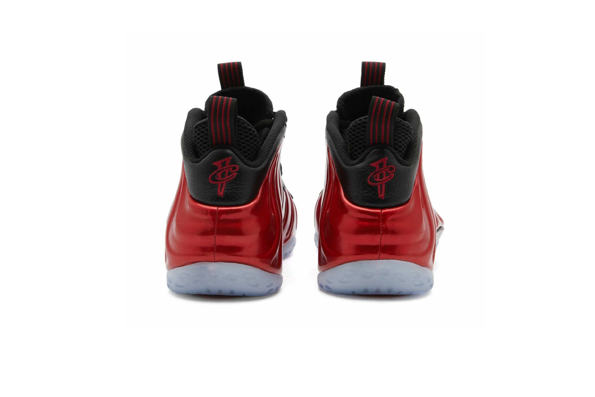 Nike Air Foamposite One Sneakers in Varsity Red/White