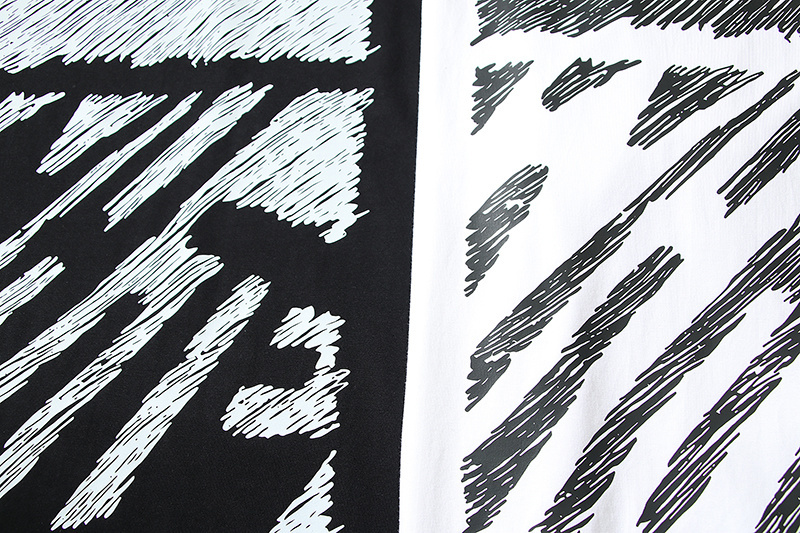 Off-white T-Shirt #109 Black/White