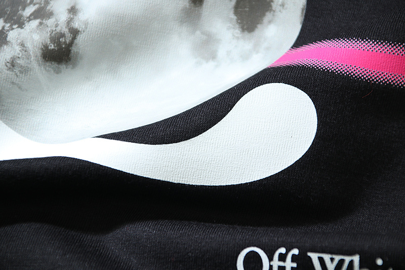 Off-white T-Shirt #160 Black/White