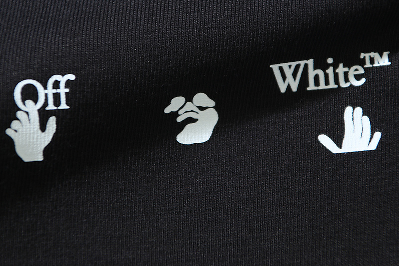 Off-white T-Shirt #161 Black/White