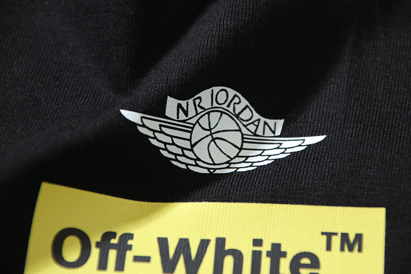 Off-white T-Shirt #162 Black/White